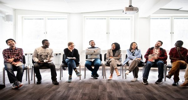 250 SI Scholarships for Global Professionals 2023/2024 (Fully-Funded)